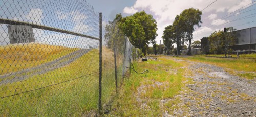 End of Sage Street: Path to go onto Melbourne water embankment